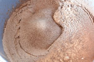 Hjemmelavede chokoladebunde til rutebilslagskage
