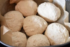 Brød i airfryer opskrift - brydebrød - boller