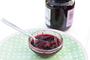 Brombær chutney - nem opskrift på tilbehør