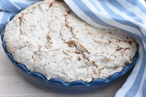 Blommetærte med marengs - nem kage