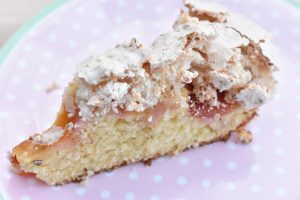 Blommetærte med marengs - nem kage