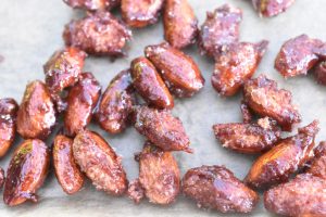 Brændte mandler med kanel og vanilje