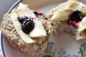 Langtidshævede boller i airfryer - nem opskrift