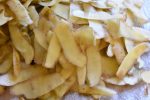 Chips af kartoffelskræller i airfryer el. ovn