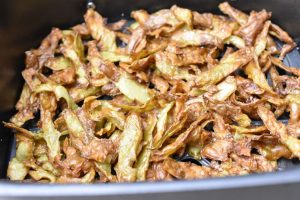 Chips af kartoffelskræller i airfryer el. ovn