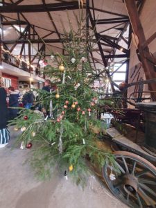 Til julemarked i Stenvad Mosebrugscenter