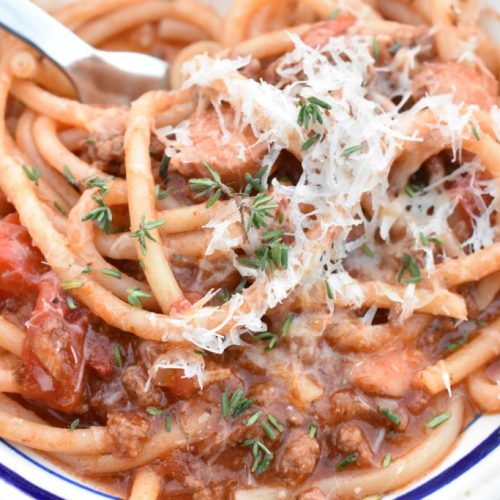 One pot pasta med kødsovs - nem opskrift