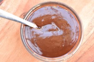 DSC_1500 • nogetiovnen.dk Hjemmelavet chokoladesovs til is og desserter