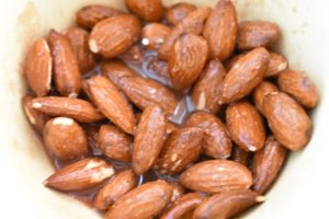 Brændte mandler med Baileys - i mikroovn