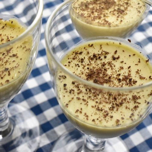 Panna cotta med saltkaramel - dessert i glas