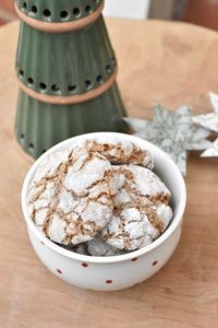 Jule crinkle cookies med kanel - nem opskrift