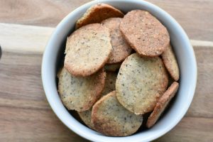 Nøddespecier opskrift - lækre sprøde nøddesmåkager