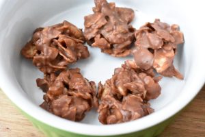 Nougat knas med cornflakes & mandler