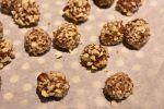 Trøfler med nougat og nødder - nem fudge
