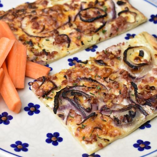 Flammkuchen - tarte flambee - hvid pizza