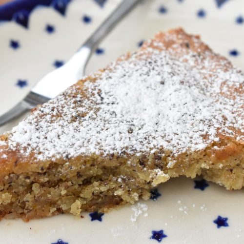 Glutenfri kage med mandelmel og marcipan