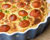 DSC_2852 • nogetiovnen.dk Tærte med hytteost, tomat & løg - opskrift