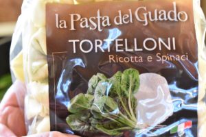Tortellini med bønner - nem one pot pasta ret