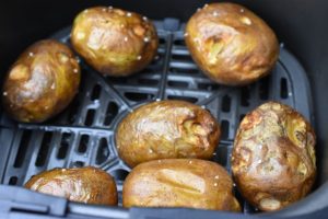 DSC_2835 • nogetiovnen.dk Bagte kartofler i airfryer - nem opskrift