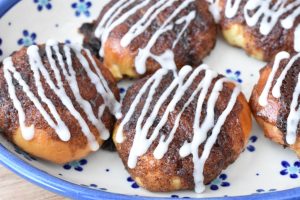 Brunsviger boller - fastelavnsboller med kanel 