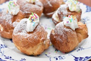 DSC_3326 • nogetiovnen.dk Nemme små semlor boller af croissant dej på dåse
