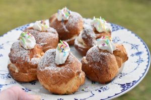 DSC_3341 • nogetiovnen.dk Små semlor boller af croissant dej på dåse