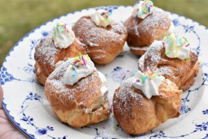 DSC_3342 • nogetiovnen.dk Nemme små semlor boller af croissant dej på dåse