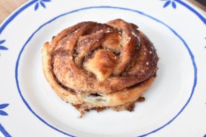 Kanelsnurrer - opskrift på brunsviger snurrer