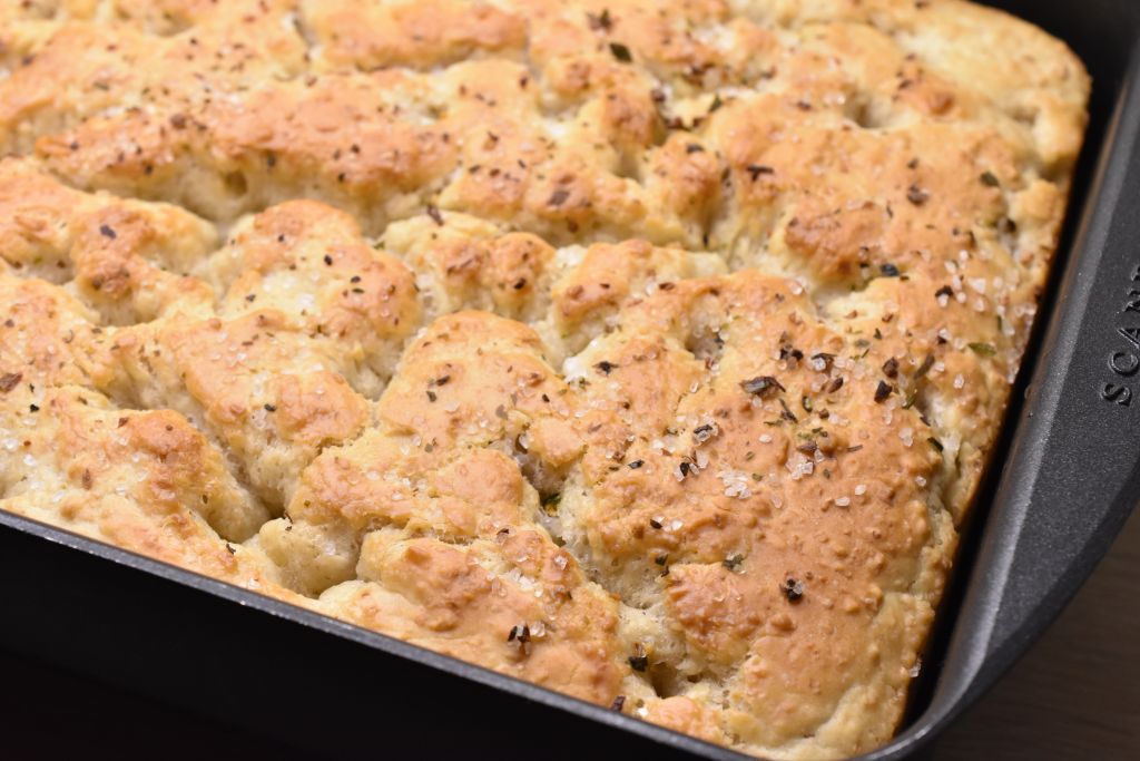 Hurtigt madbrød uden æltning - nem opskrift