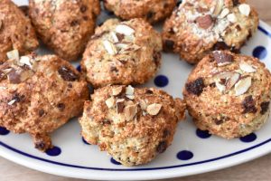 Skyrboller med chokolade i airfryer eller ovn