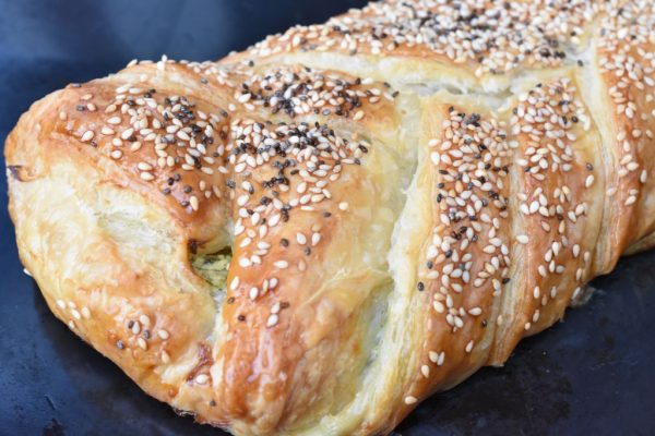Opskrifter med butterdej – butterdej med fyld nogetiovnen.dk
