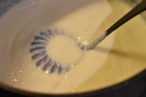 Fløjlsgrød - nem opskrift på maizenagrød