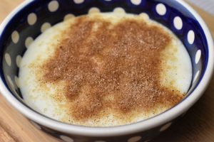 Fløjlsgrød - nem opskrift på maizenagrød