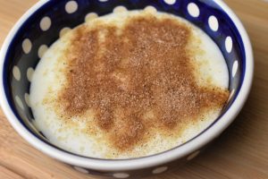 Fløjlsgrød - nem opskrift på maizenagrød