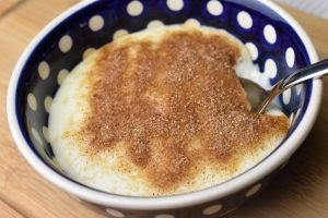 Fløjlsgrød - nem opskrift på maizenagrød