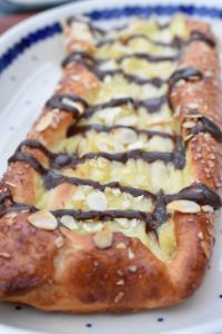 Cremestang - nem opskrift på kage med creme