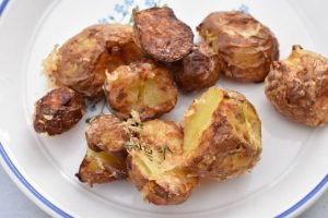 Parmesan kartofler i airfryer el. ovn - opskrift