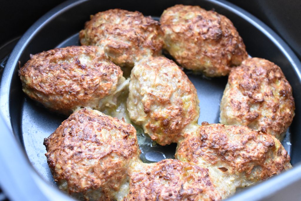 Frikadeller i airfryer uden fedtstof - nem opskrift