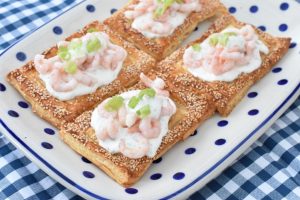 Butterdejstærter med rejer - forret med butterdej