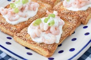 Butterdejstærter med rejer - forret med butterdej