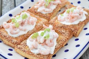 Butterdejstærter med rejer - forret med butterdej