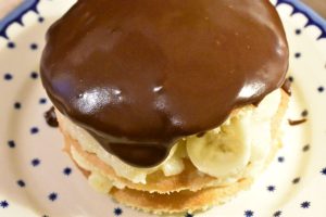 Påskelagkage - nem lagkage med banan