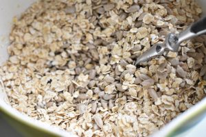 DSC_0723 (2) • nogetiovnen.dk Solsikkekager - småkager med solsikkekerner