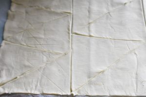 Pølsehorn af butterdej - indbagte pølser