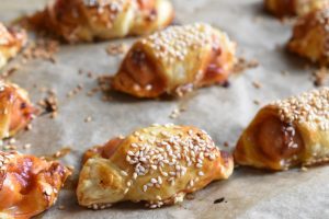 Pølsehorn af butterdej - indbagte pølser