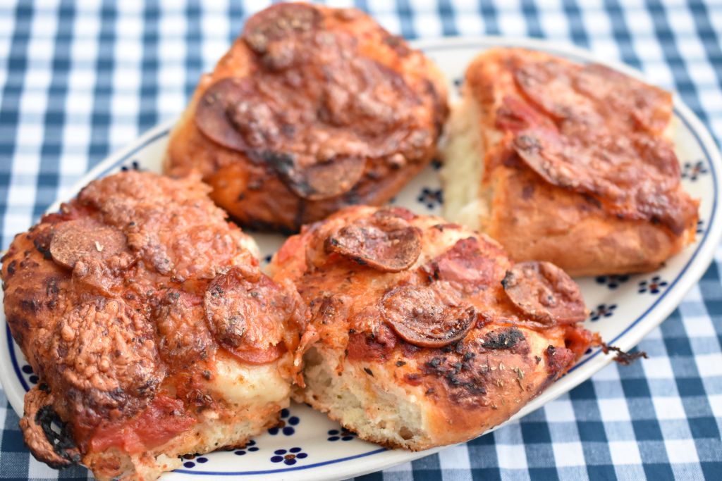 Pizzaboller - nem foccacia pizza til madpakken