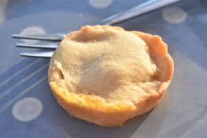 Cremelinser opskrift - mørdejskager med creme