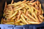 Frosne pommes frites i airfryer - lækre sprøde