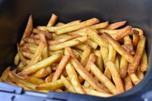 Frosne pommes frites i airfryer - lækre sprøde
