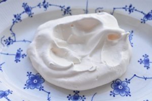 Mini pavlova - nem opskrift på marengs dessert